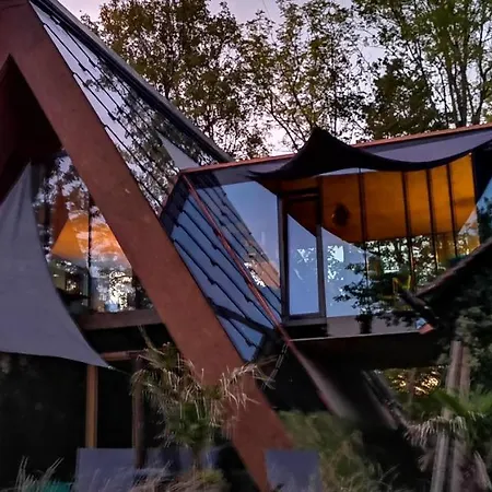 Solar Stroh Trigon Nonac Apartment
